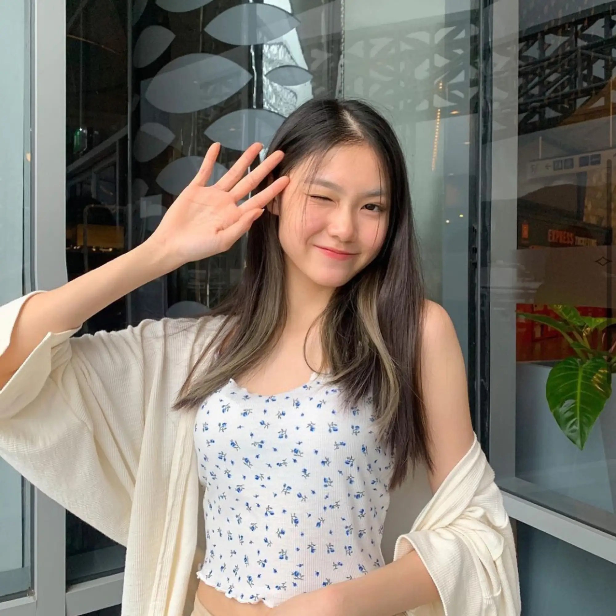 一直强调坚